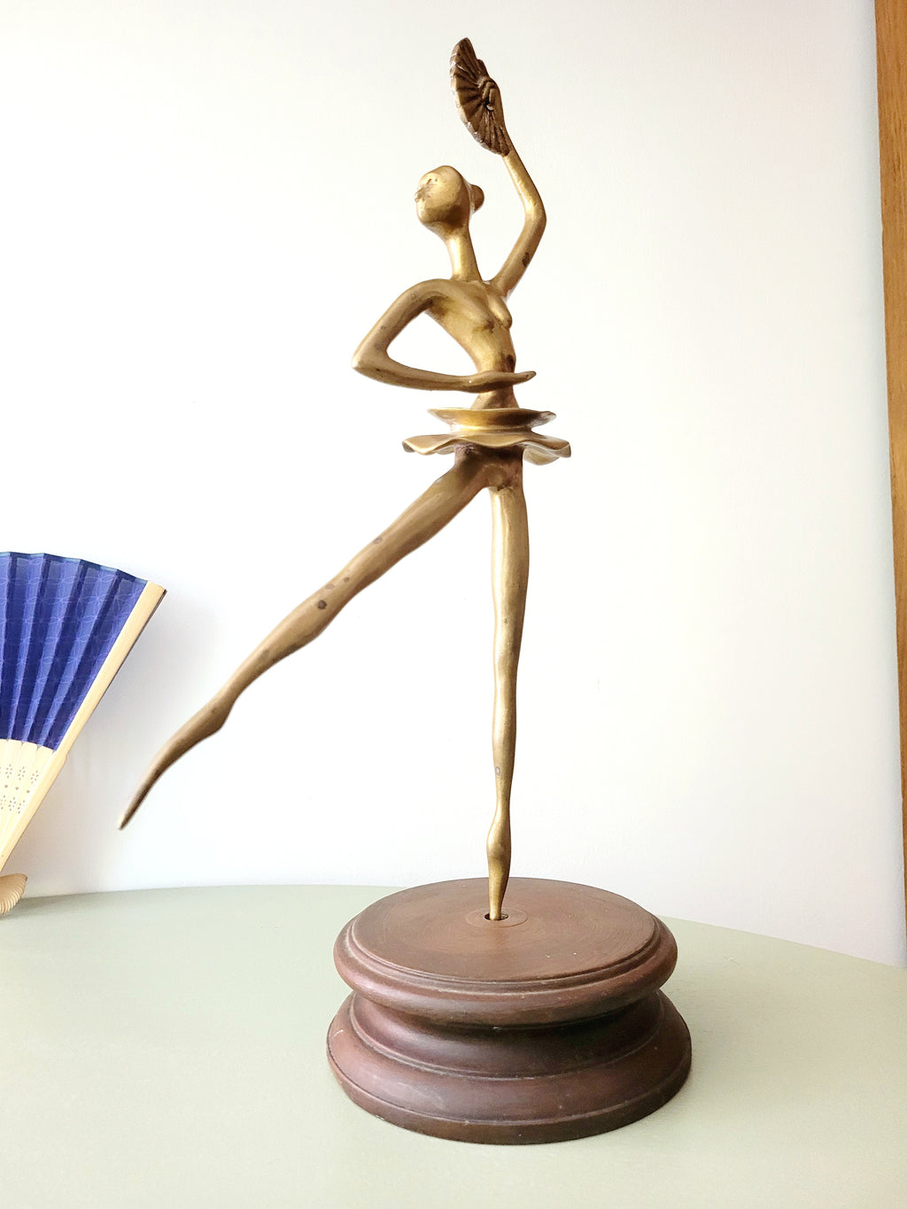Sculpture danseuse à l'éventail en régule 💥