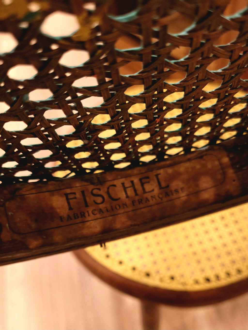 Quatre chaises bistrot