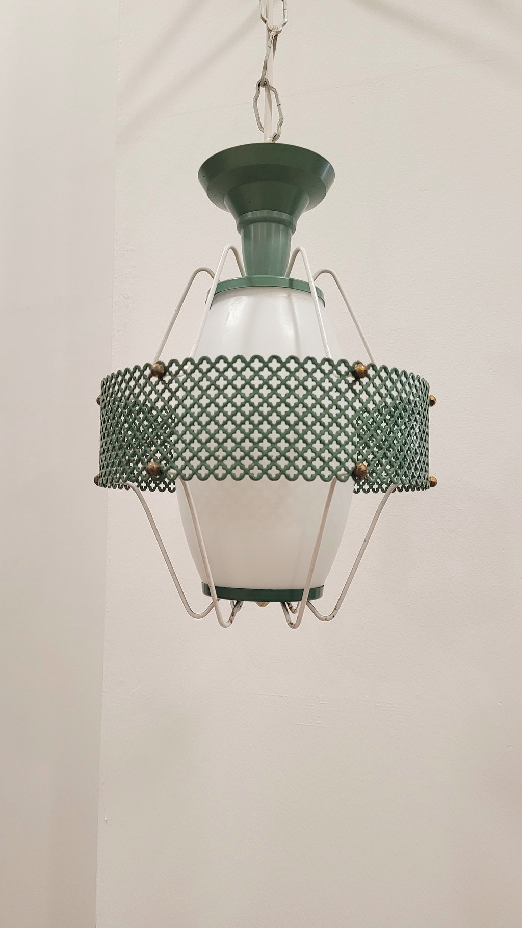 Luminaire suspension vintage vert - vue de côté