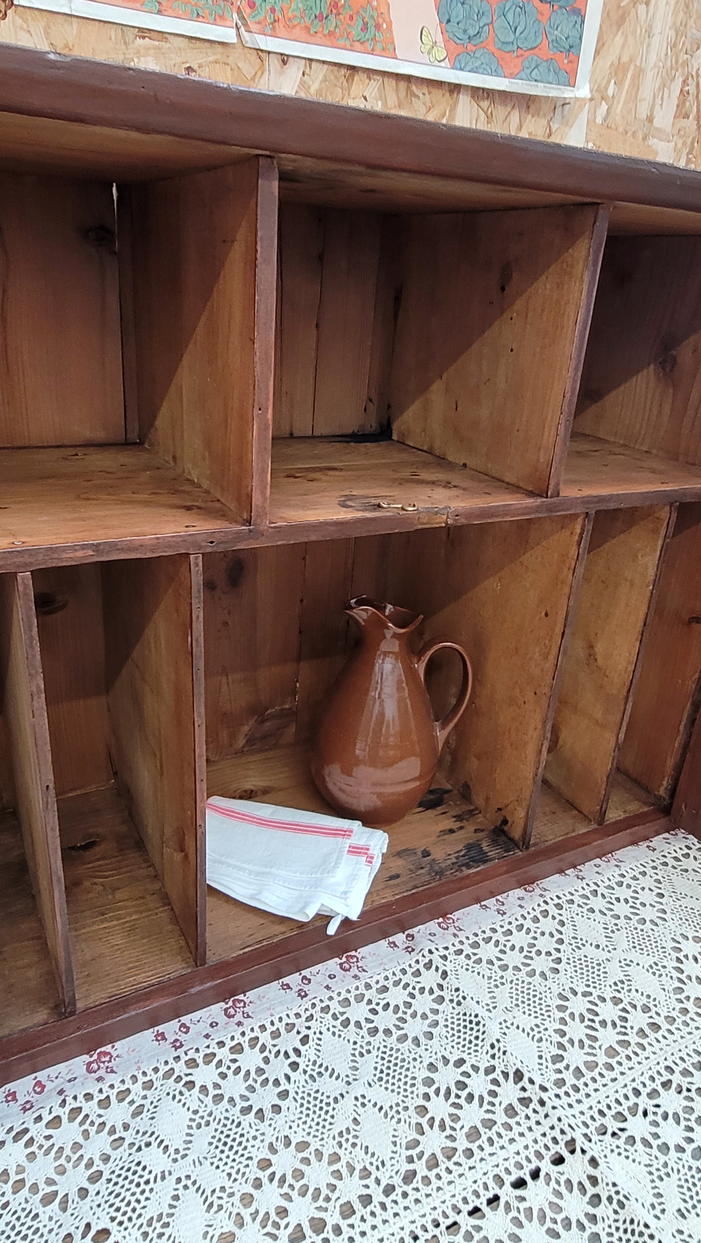 Vitrine Ancienne en Bois