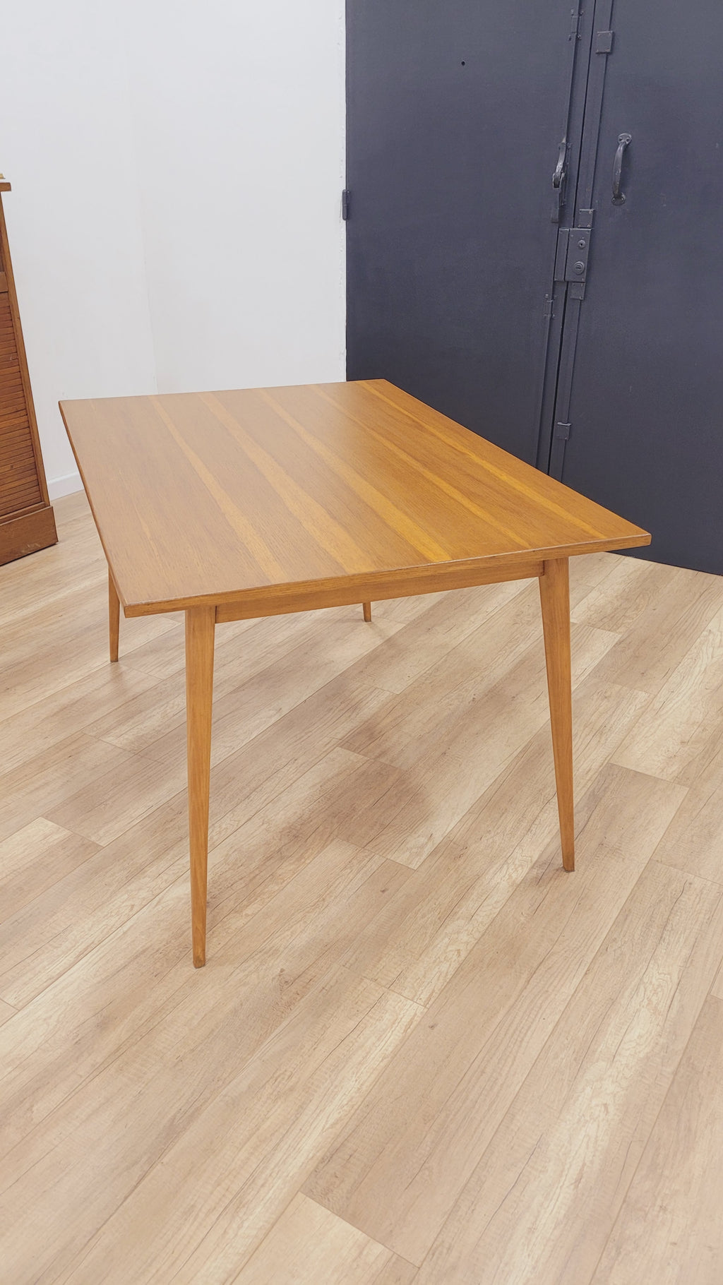 Table Scandinave Placage Chêne – Pièce Unique