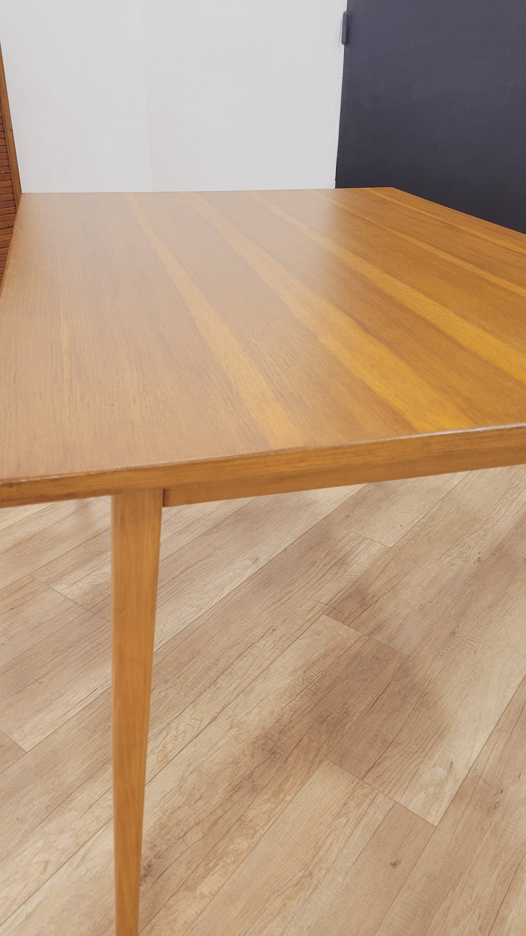 Table Scandinave Placage Chêne – Pièce Unique