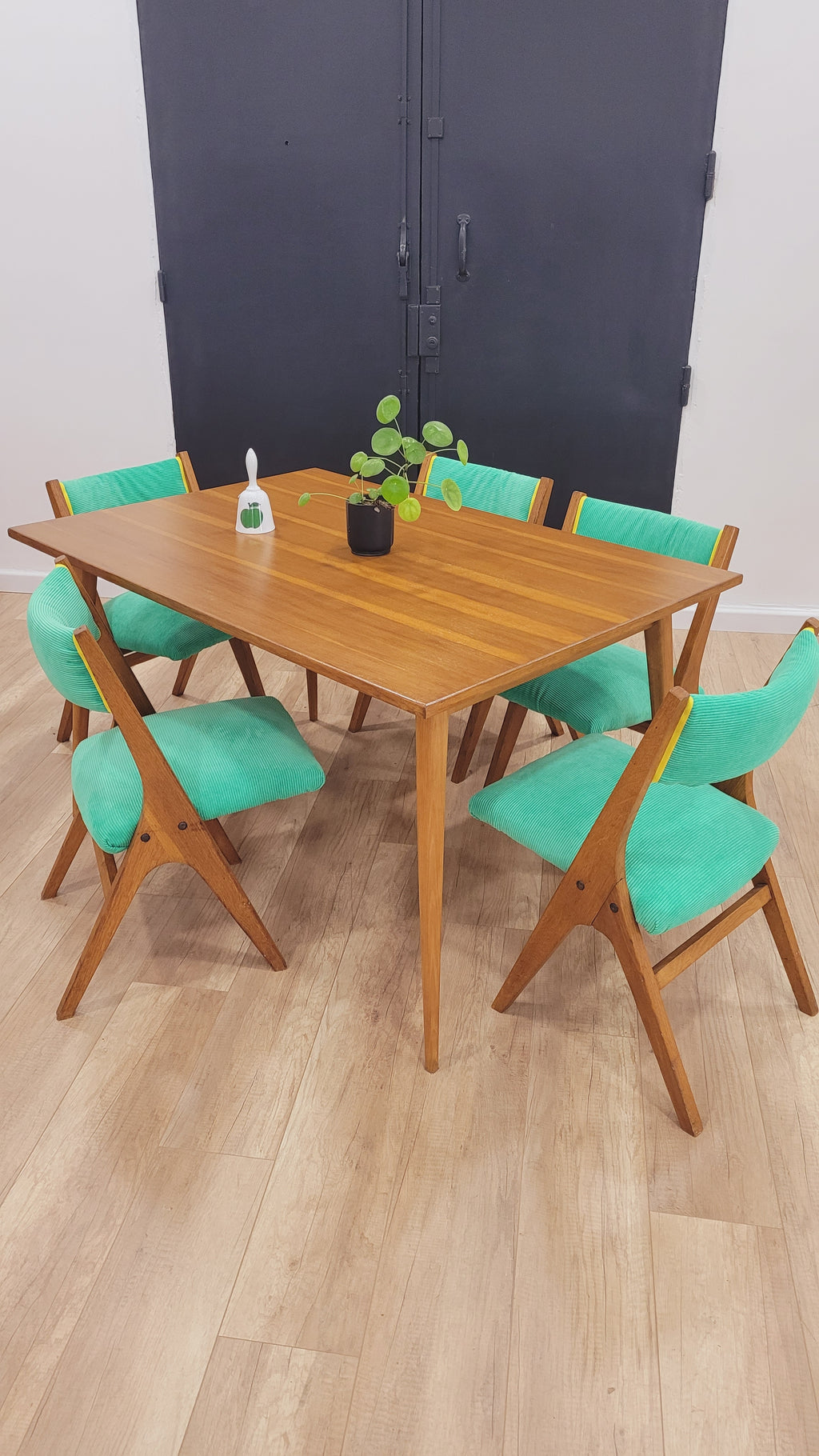 Table Scandinave Placage Chêne – Pièce Unique