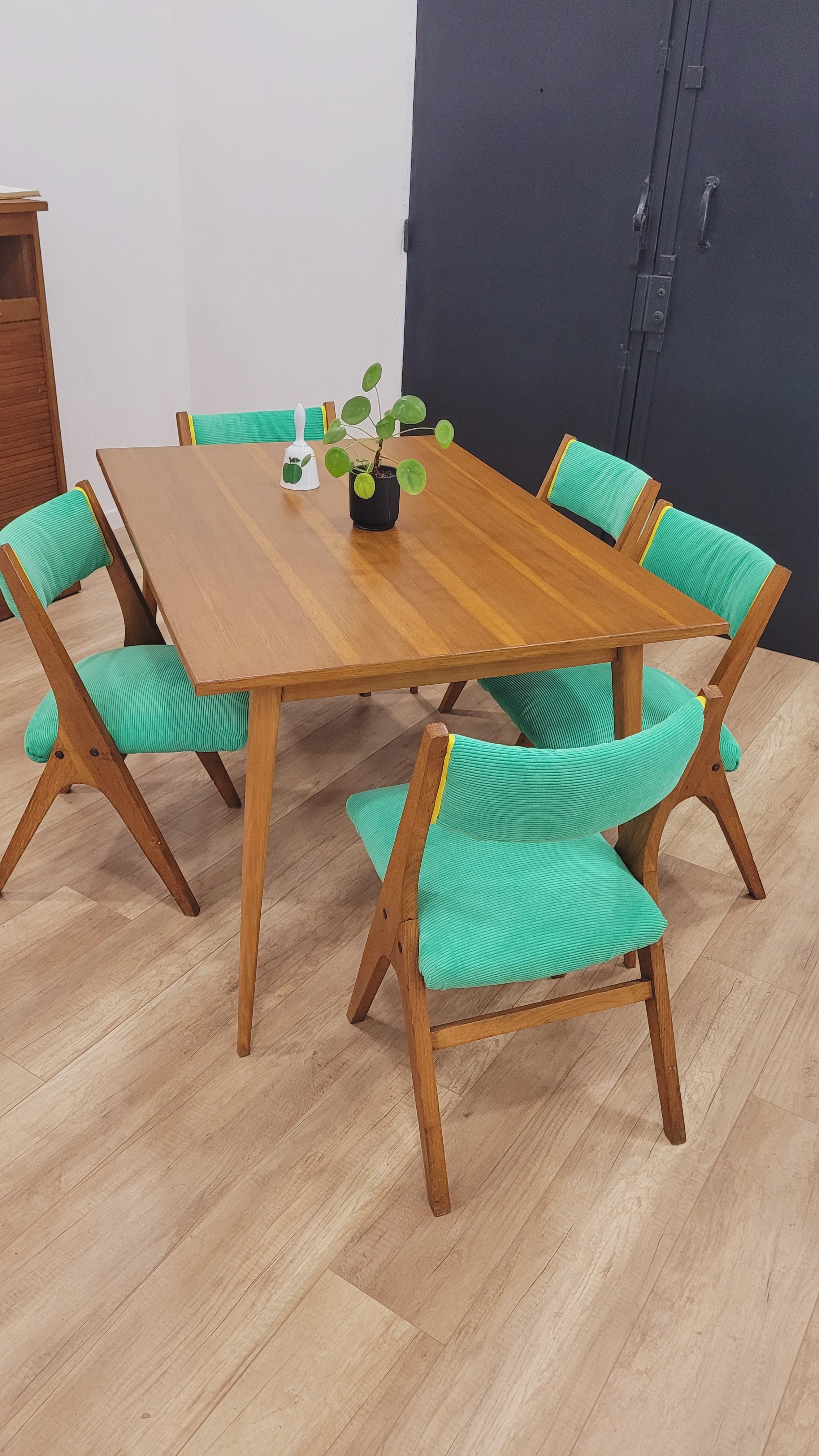 Table Scandinave Placage Chêne – Pièce Unique